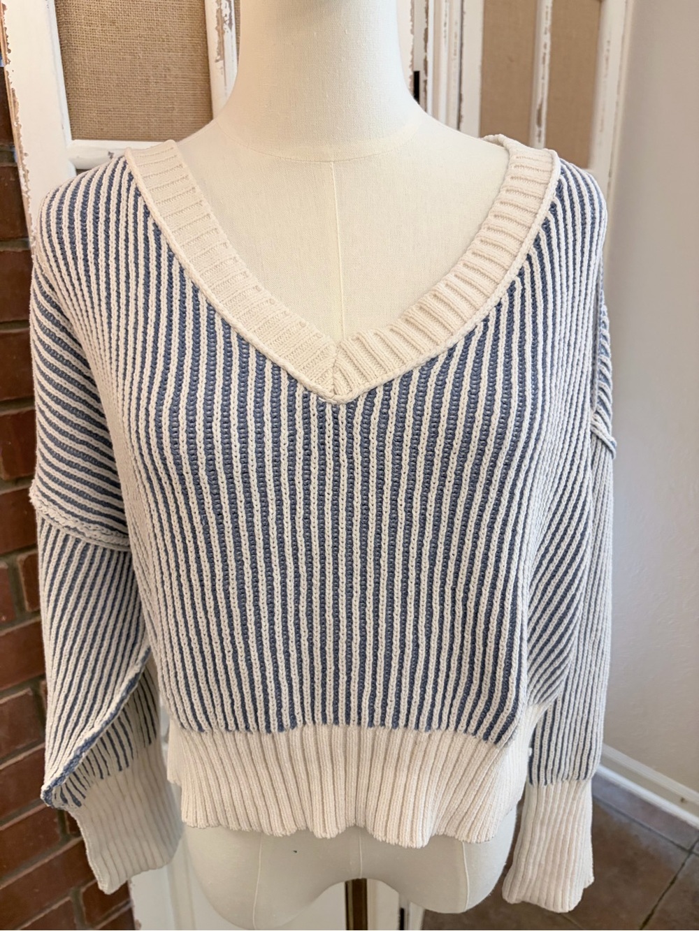 Alrar’d State Oversized  Striped V-Neck Rib Knit Sweater M Blue And Ivory Boho
